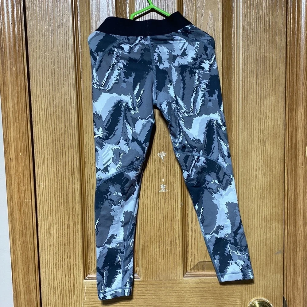 Kids Nike pro leggings​​​ - Picture 4 of 5